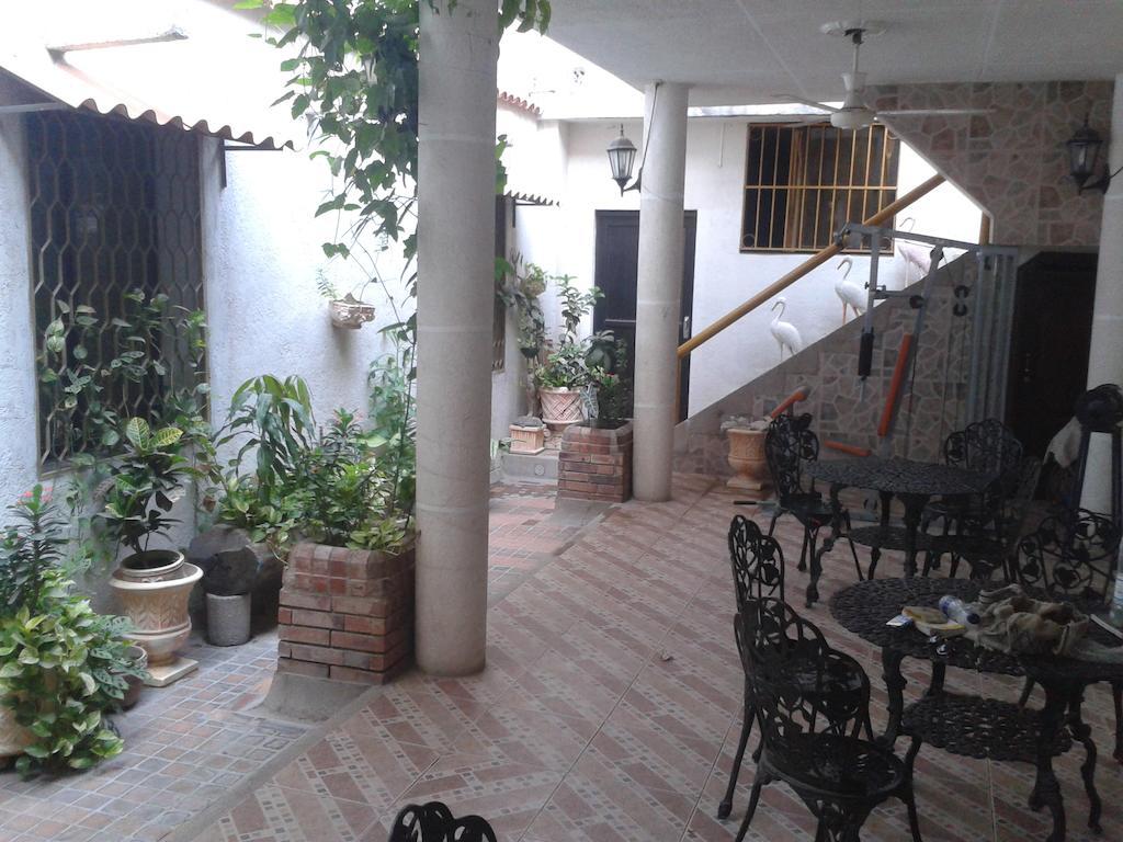 Готель Hospederia Casa Familiar Санта-Марта Екстер'єр фото